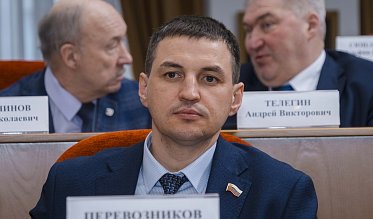 Евгений Солнцев впервые отчитался перед депутатами Заксобрания